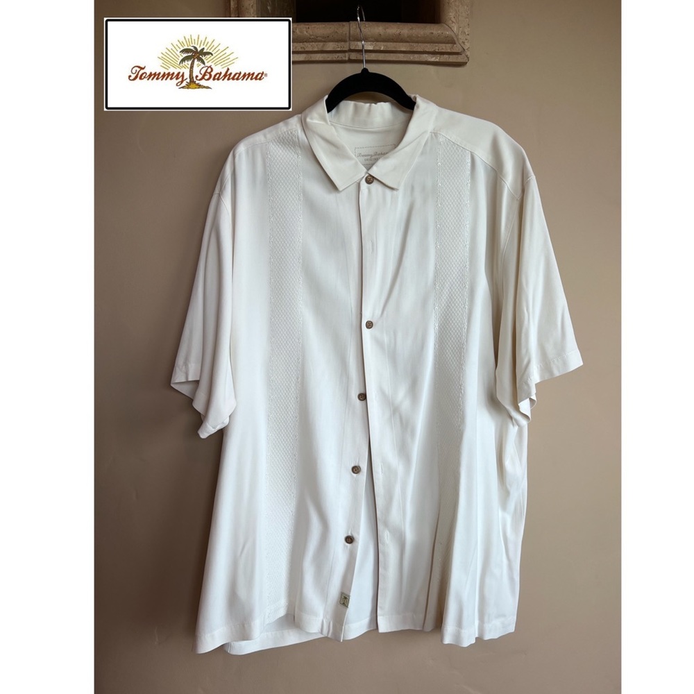 Men’s Tommy Bahama collared button-down short sleeve